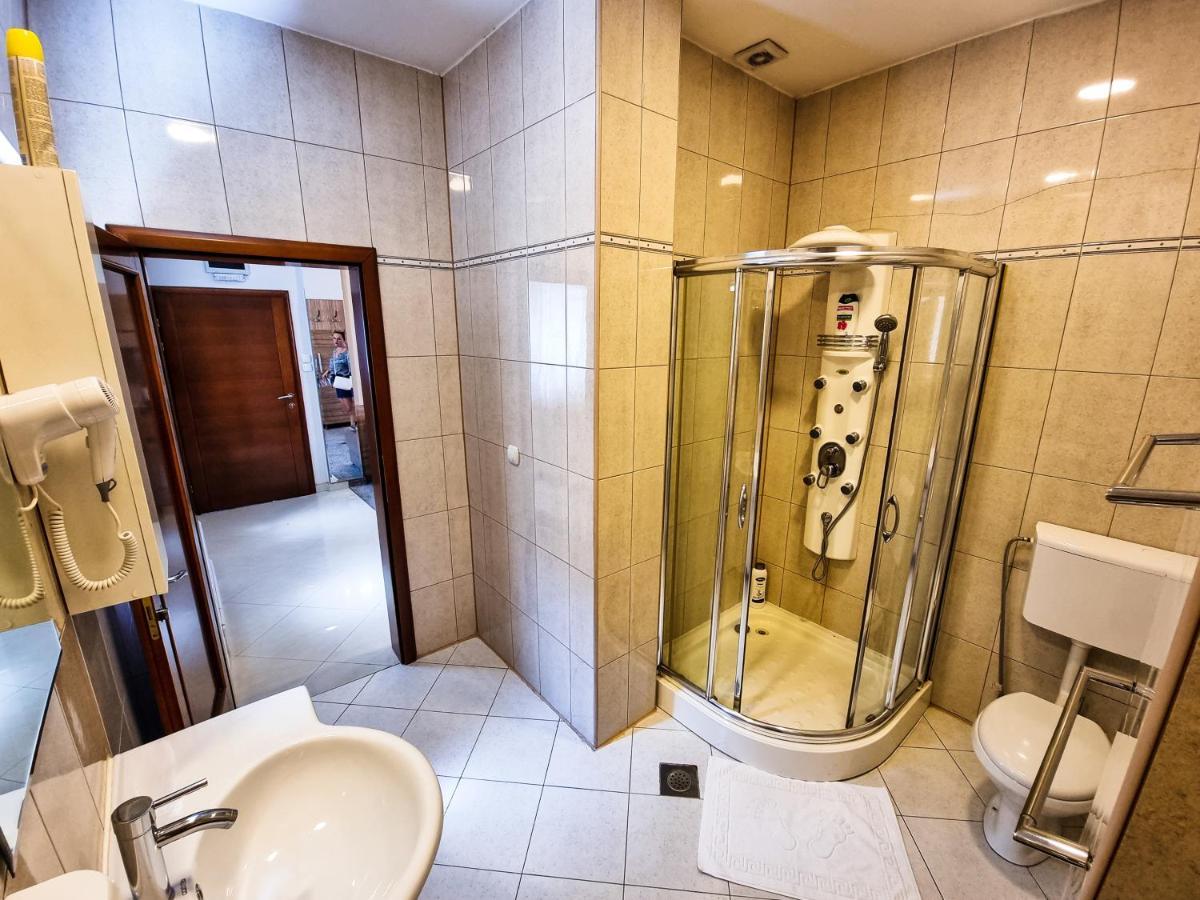 Apartments Alf - Om Banyaluka Dış mekan fotoğraf